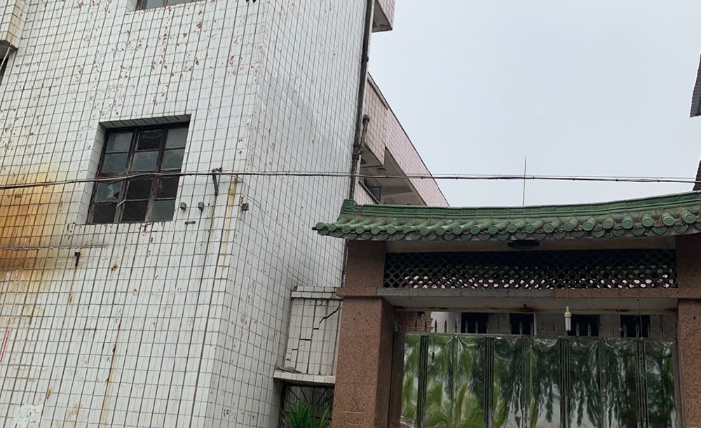 橋頭鎮(zhèn)橋一村委會(huì)4間橋一印刷廠(chǎng)6間